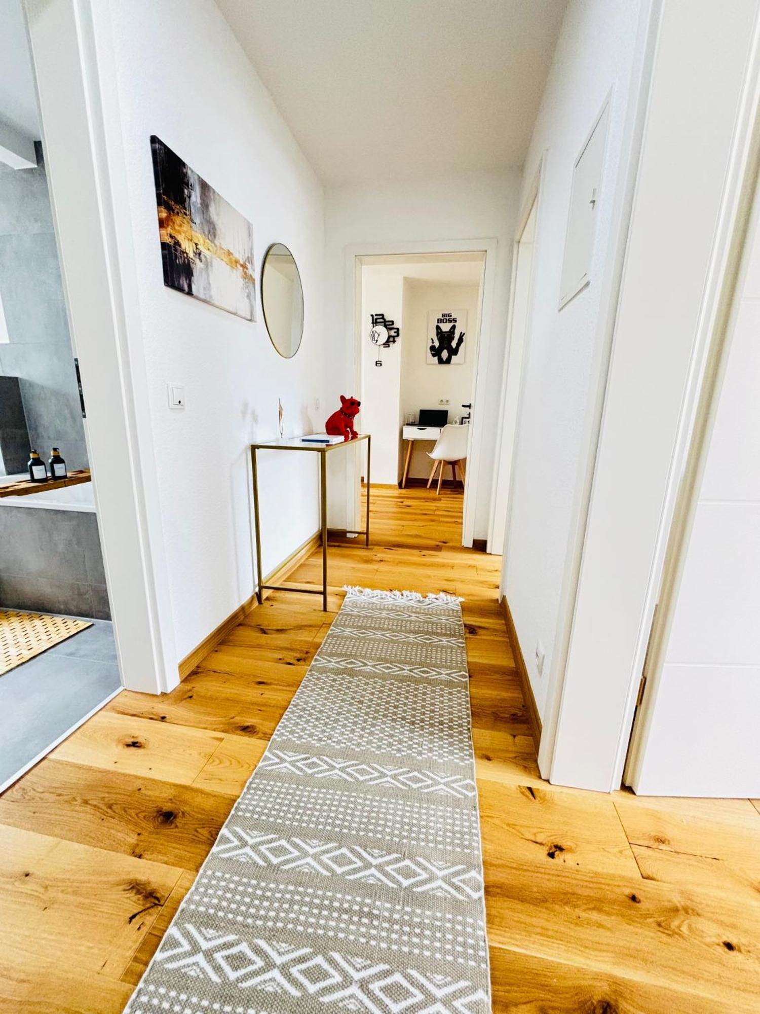 Schoene & Gemuetliche Wohnung Direkt Am Bahnhof Lahnstein Buitenkant foto